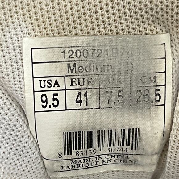 Brooks Silver and Blue Athletic Shoes - Picture 13 of 14